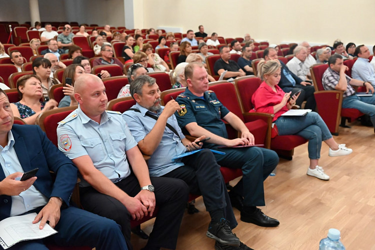 На встрече с представителями СНТ Ленинского городского округа обсудили изменения в земельном законодательстве
